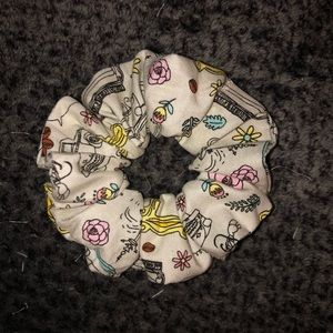Friends TV show scrunchy